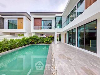 For sale 4 bedrooms villa in Bang Lamung, Chonburi