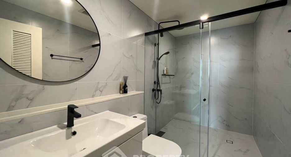 For sale 1 bed condo in Watthana, Bangkok