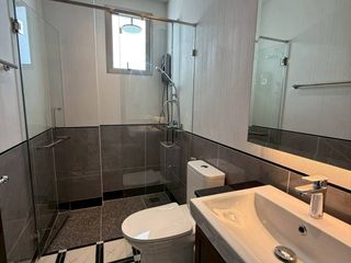 For sale 4 bedrooms house in Lat Krabang, Bangkok