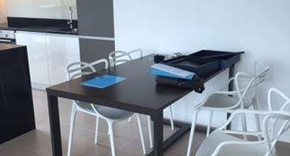 Condo en venta de 2 habitaciones en Sathon, Bangkok