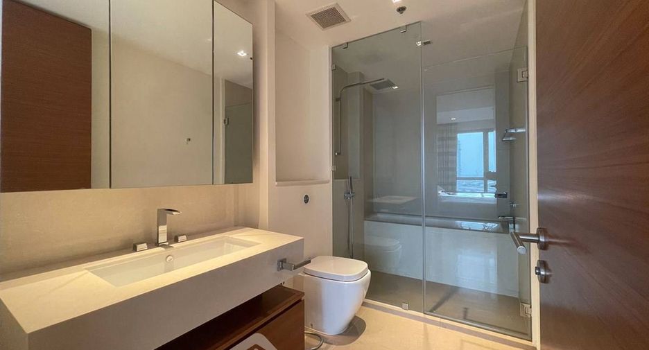 Condo en venta de 2 habitaciones en Sathon, Bangkok