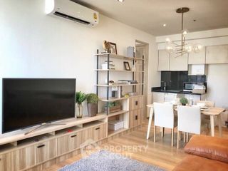 For sale 2 bedrooms condo in Khlong Toei, Bangkok