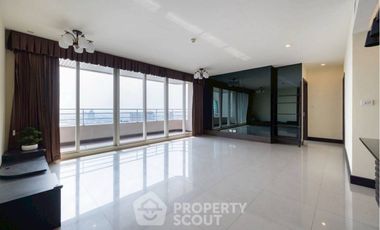Продажа 3 спальни кондо в Банг Кхо Лаем, Бангкок