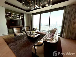 For rent 3 bedrooms condo in Khlong San, Bangkok