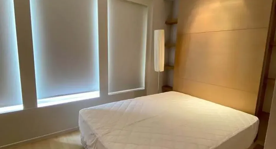 For rent 2 bedrooms condo in Pathum Wan, Bangkok