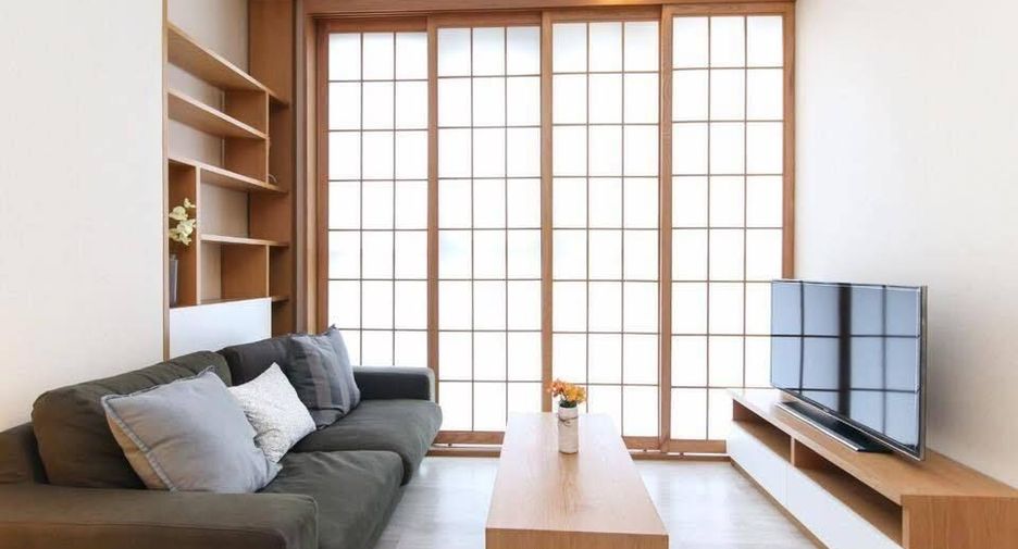 For sale 2 bedrooms condo in Phra Khanong, Bangkok