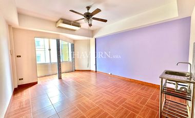À vendre studio condo à Pratumnak, Pattaya
