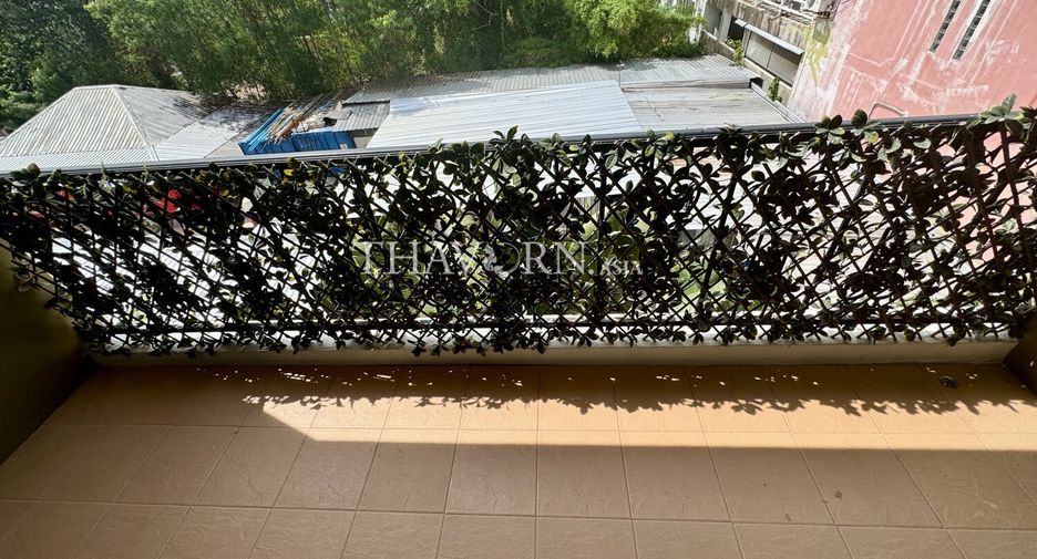 For sale 1 bed condo in Pratumnak, Pattaya