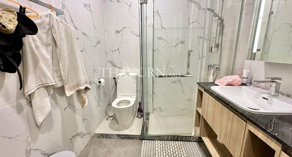 For sale 4 bedrooms house in South Pattaya, Pattaya
