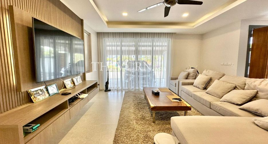 For sale 4 bedrooms house in South Pattaya, Pattaya