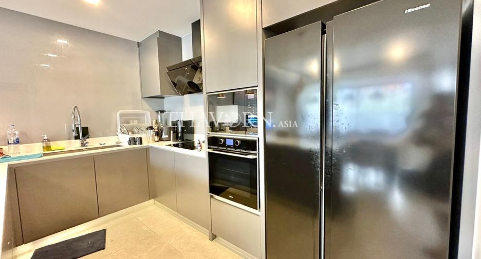 For sale 4 bedrooms house in South Pattaya, Pattaya