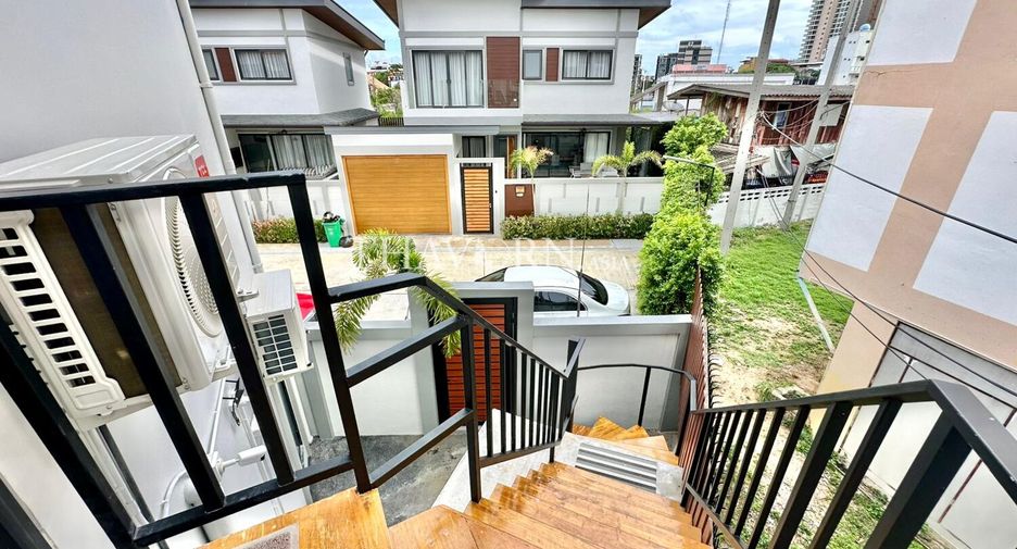 For sale 4 bedrooms house in South Pattaya, Pattaya