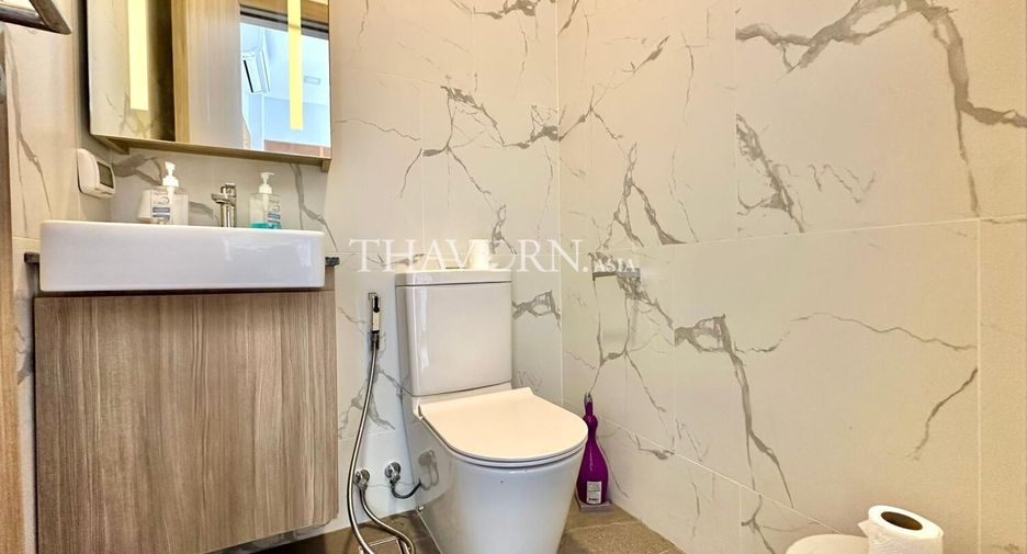 For sale 4 bedrooms house in South Pattaya, Pattaya