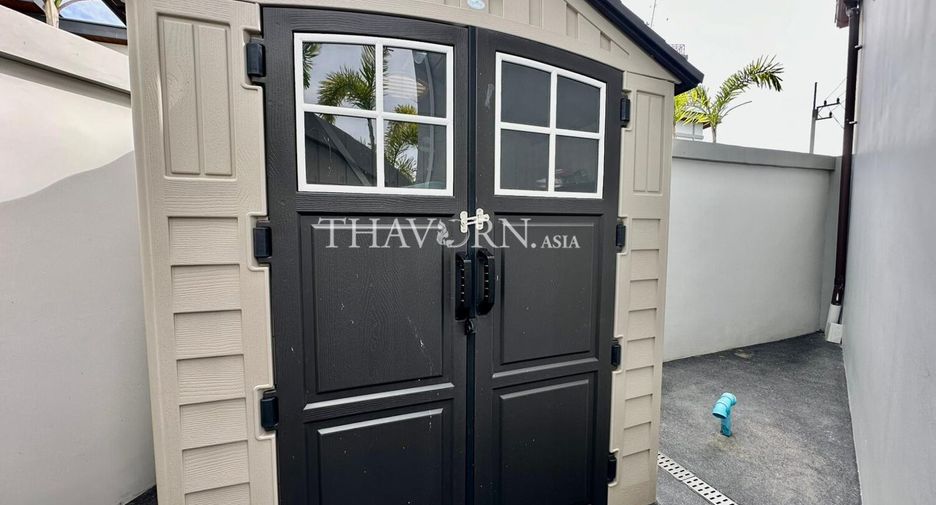 For sale 4 bedrooms house in South Pattaya, Pattaya