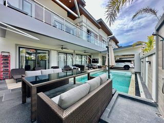 For sale 4 bedrooms house in Bang Lamung, Chonburi