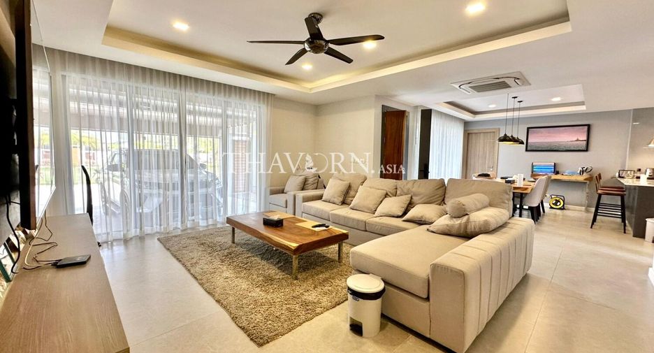 For sale 4 bedrooms house in South Pattaya, Pattaya