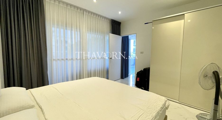 For sale 2 bedrooms condo in Pratumnak, Pattaya