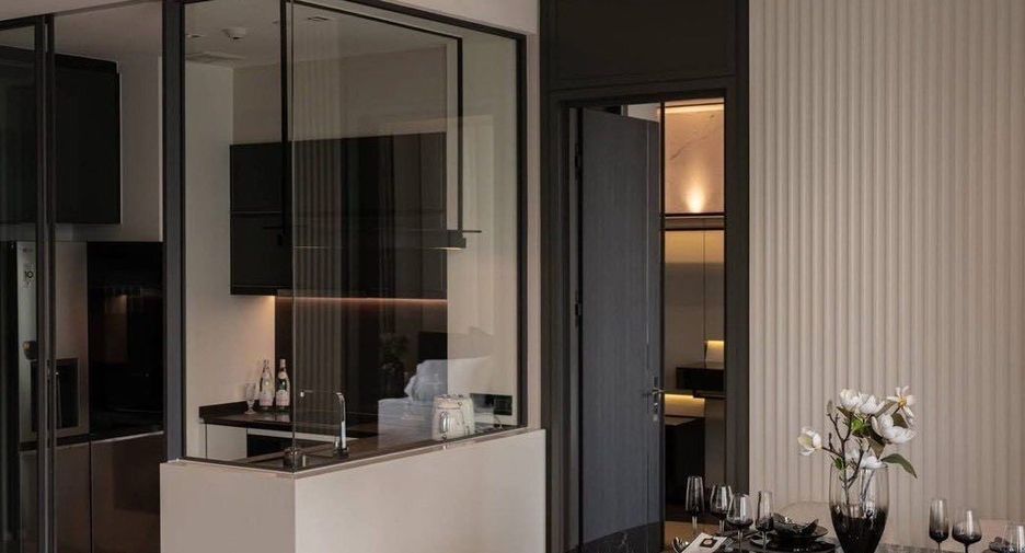 For rent 2 bedrooms condo in Watthana, Bangkok
