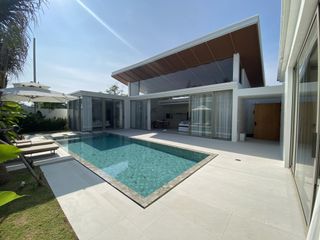 Villa en alquiler de 3 habitaciones en Thalang, Phuket