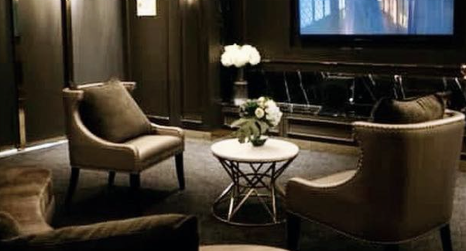 For rent 1 bed condo in Pathum Wan, Bangkok