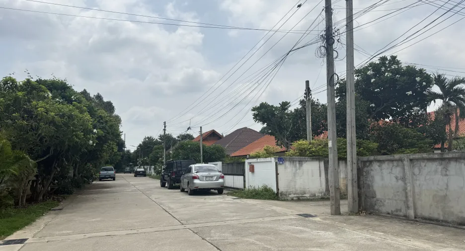 出售 土地 在 Mueang Chiang Mai, Chiang Mai