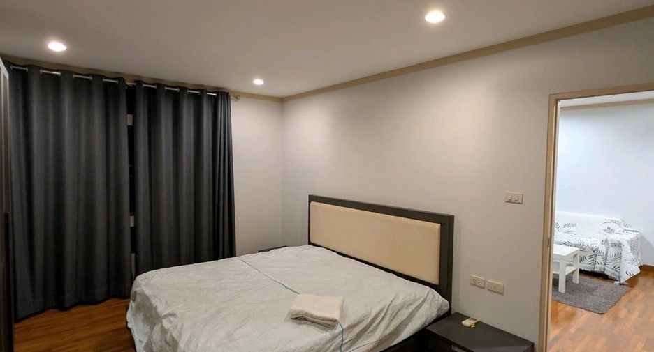 For rent 1 bed condo in Yan Nawa, Bangkok