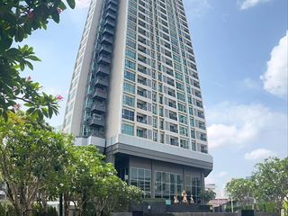 Condo en alquiler de 1 habitaciones en Sathon, Bangkok