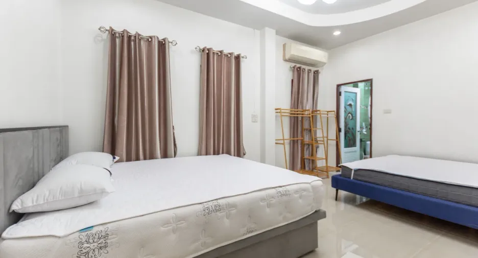 For sale and for rent 2 bedrooms house in Pran Buri, Prachuap Khiri Khan