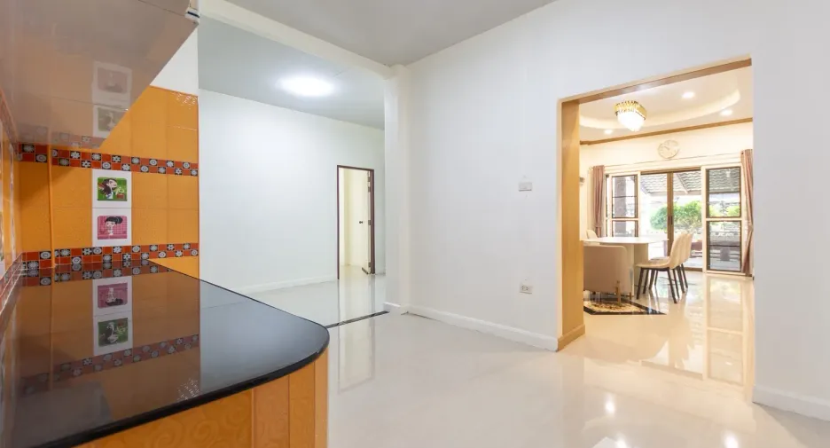 For sale and for rent 2 bedrooms house in Pran Buri, Prachuap Khiri Khan