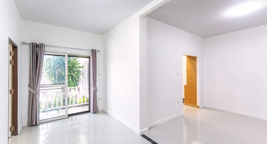 For sale and for rent 2 bedrooms house in Pran Buri, Prachuap Khiri Khan