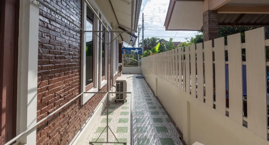 For sale and for rent 2 bedrooms house in Pran Buri, Prachuap Khiri Khan