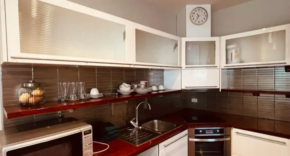 For sale 3 bedrooms condo in Pratumnak, Pattaya