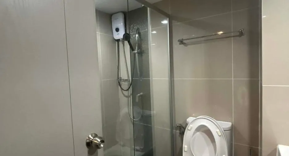 For rent 1 bed condo in Bang Kapi, Bangkok