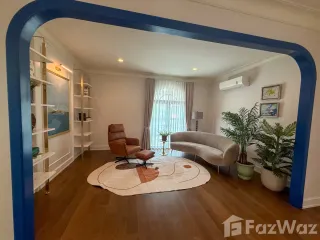 For rent 4 bedrooms house in Taling Chan, Bangkok