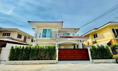 Haus zum Kauf mit 4 Zimmer in North Pattaya, Pattaya