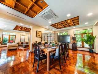 Продажа 3 спальни дом в Na Jomtien, Паттайя