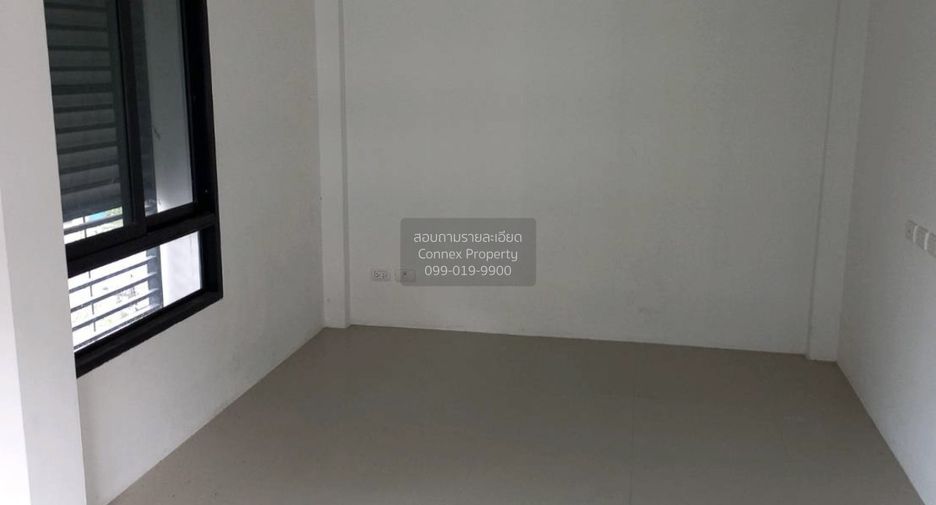 Продажа 3 спальни таунхаус в Мин Бури, Бангкок