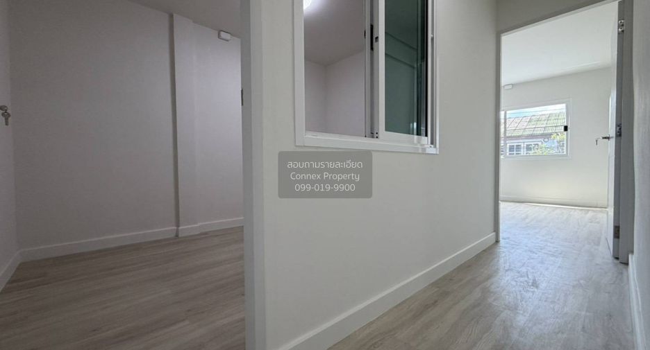 À vendre 3 chambres maison de ville à Mueang Samut Prakan, Samut Prakan