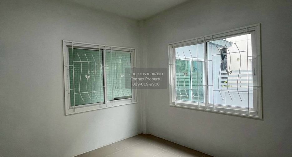 Haus zum Kauf mit 4 Zimmer in Nong Chok, Bangkok