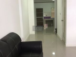 For sale 2 bedrooms townhouse in Lat Krabang, Bangkok