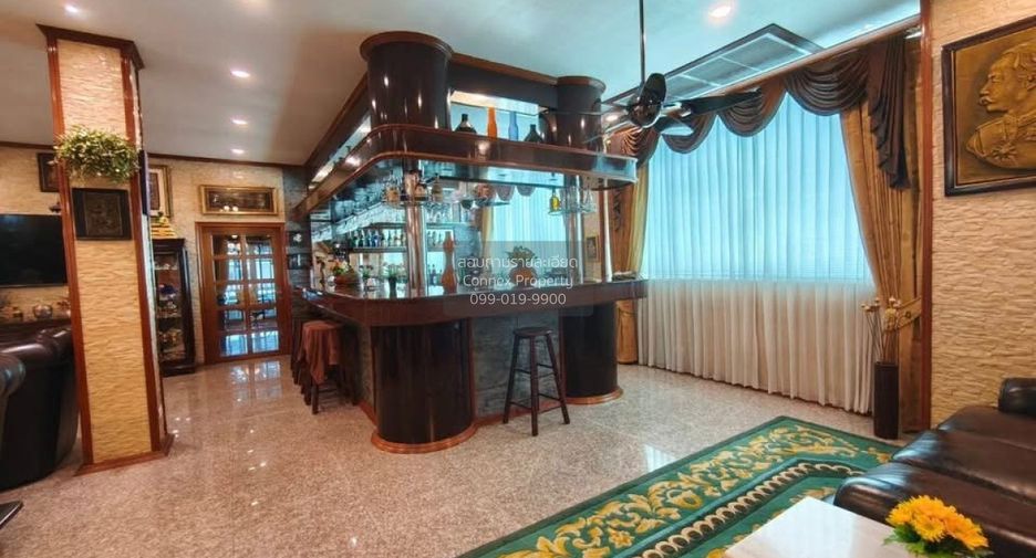 For sale 6 bedrooms house in Bang Bua Thong, Nonthaburi