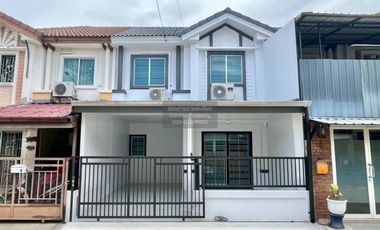 For sale 3 bedrooms townhouse in Bang Bua Thong, Nonthaburi