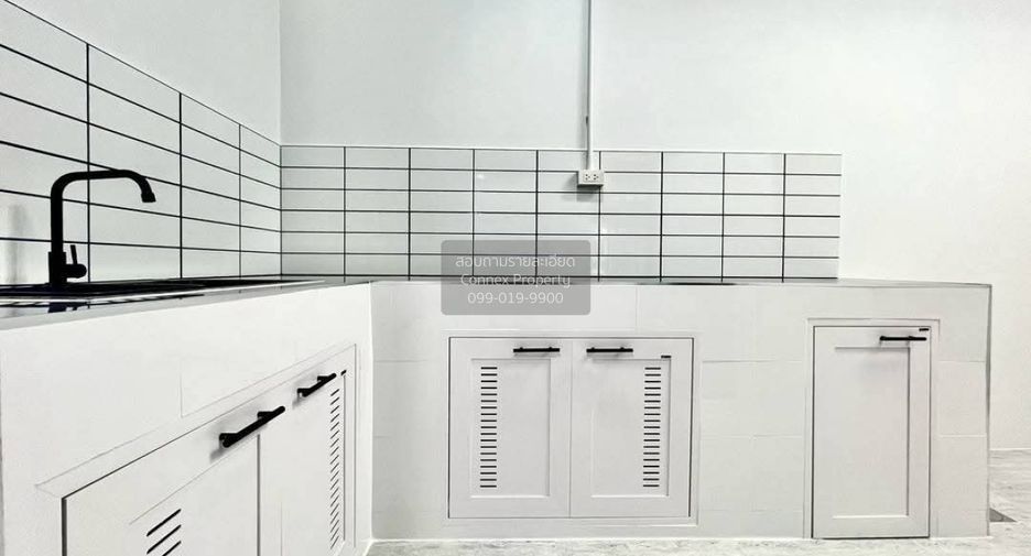 For sale 3 bedrooms townhouse in Bang Bua Thong, Nonthaburi