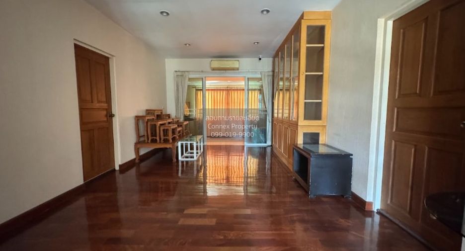 Casa en venta de 3 habitaciones en Bang Khun Thian, Bangkok