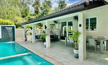 For sale 6 bedrooms house in Huay Yai, Pattaya
