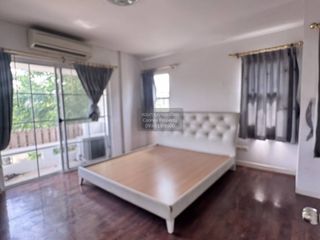 For sale 3 bedrooms house in Thawi Watthana, Bangkok