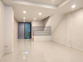 For sale 2 bedrooms townhouse in Bang Khen, Bangkok