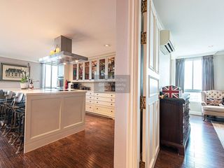 For sale 1 bed condo in Phaya Thai, Bangkok