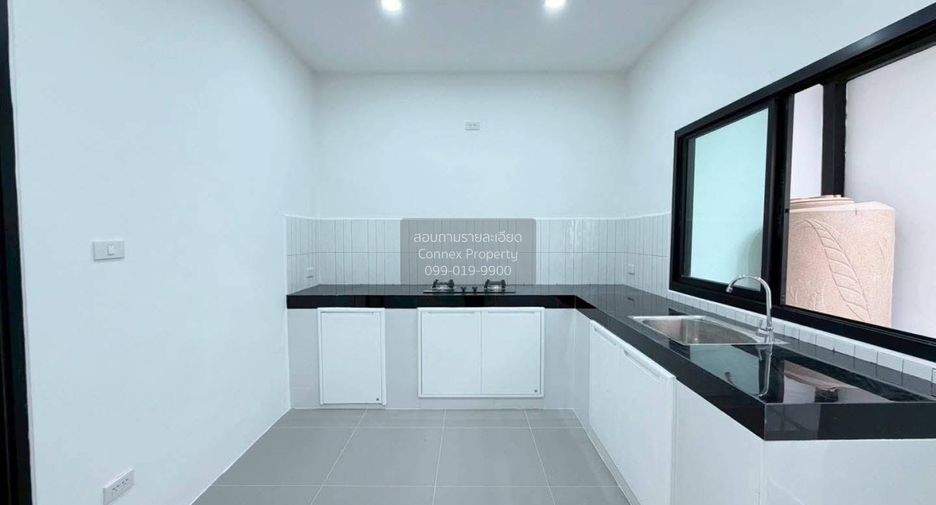 For sale 2 ベッドルーム townhouse in Don Mueang, Bangkok