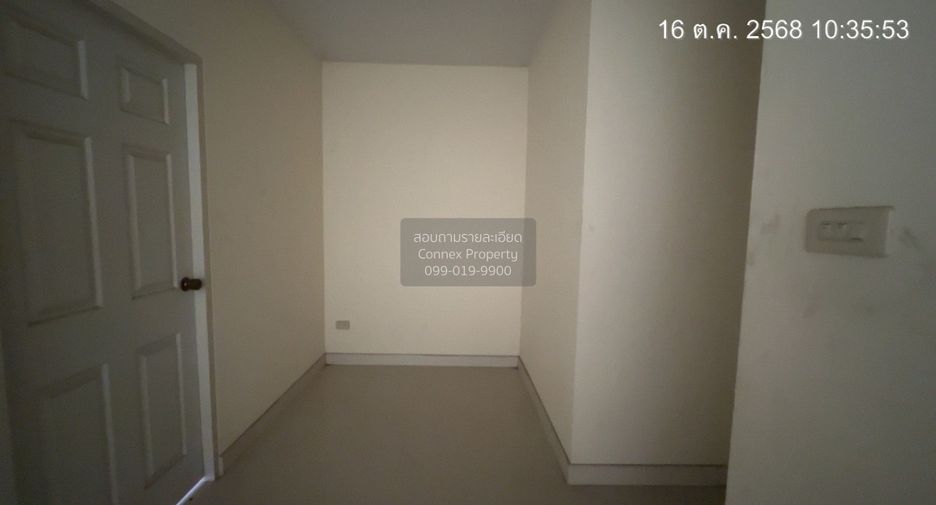For sale 3 bedrooms townhouse in Sai Mai, Bangkok